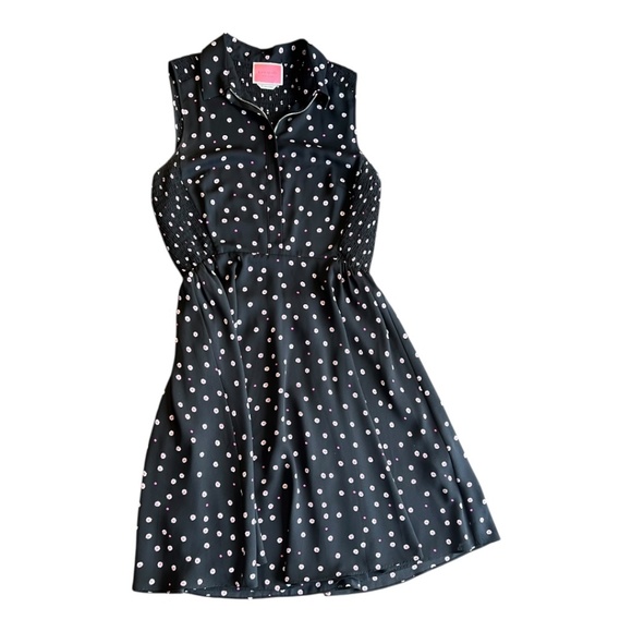 kate spade Dresses & Skirts - Kate Spade Daisy Dot Dress, Navy Floral, Size 10, Sleeveless Fit & Flare Smocked